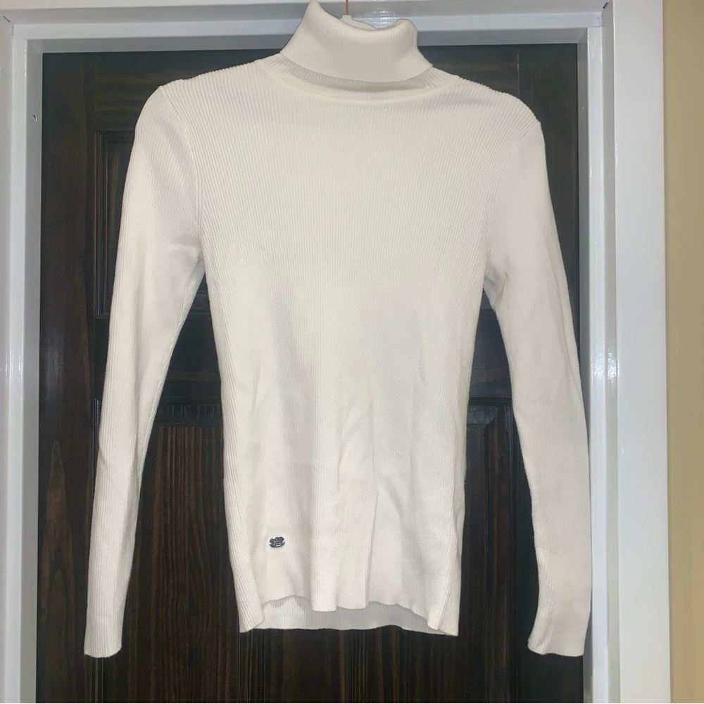 Women’s Size Medium Lauren by Ralph Lauren Ribbed Turtleneck Top in Cream